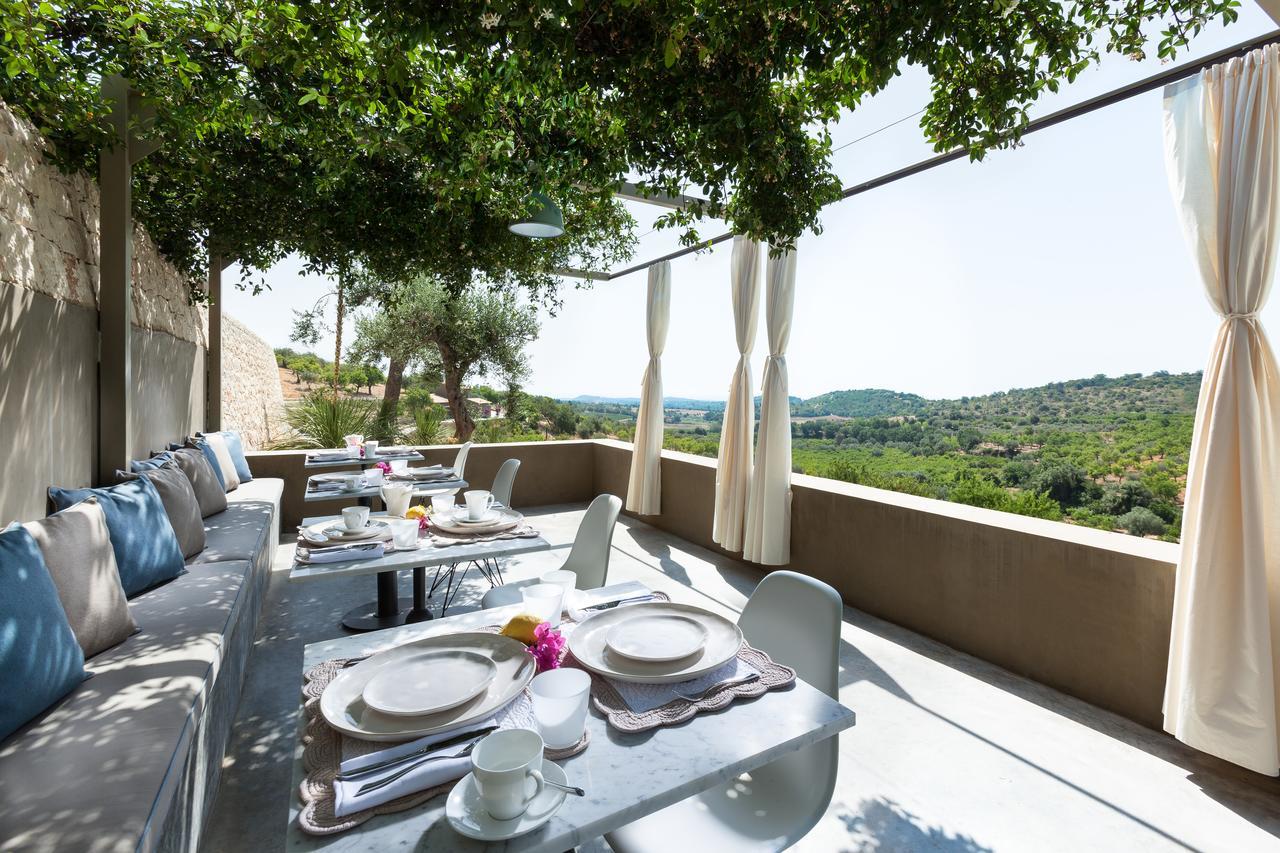 Country House Villadorata Noto Extérieur photo